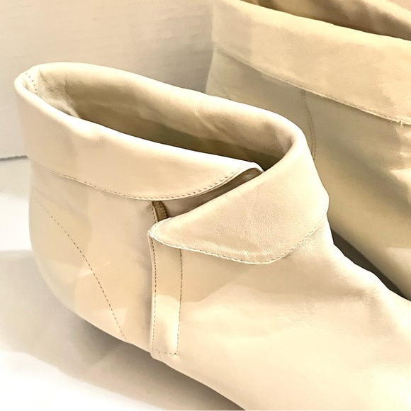 HUNT CLUB 80’s Style Cuffed Ankle Boot NWOT - Picture 8 of 11